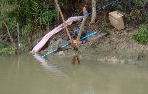 Điện giật dưới nước, 2 anh em thương vong