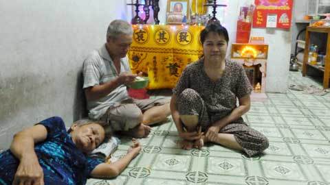 Xót cảnh nhà có 2 người bị tâm thần và 1 người mù