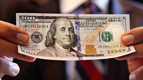 Xem  tờ 100 USD in 3D mới sắp vào Việt Nam