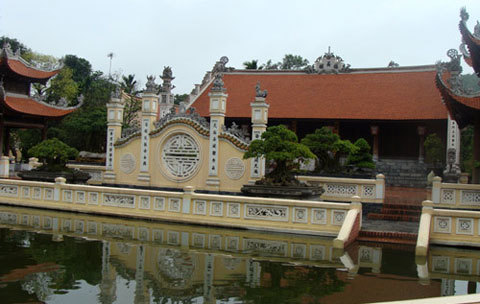 Nhà cõi âm tiền tỷ của đại gia Việt