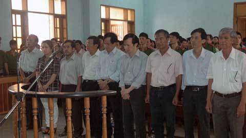 “Phù phép” đấu thầu thuốc, bỏ túi 8,5 tỷ đồng