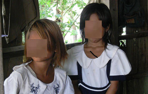 Học sinh lớp 4 gọi 34 cuộc điện thoại… chửi 113