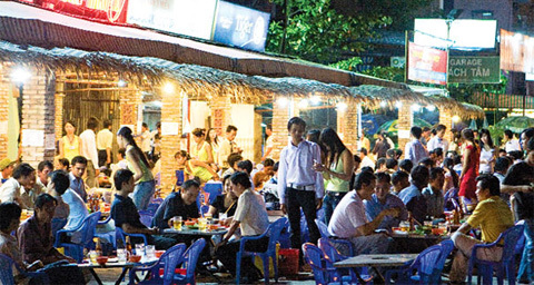 Tửu lượng cũng là 'tiêu chuẩn' thăng chức?