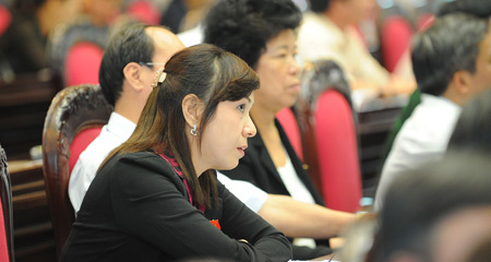Lấy phiếu tín nhiệm: Bỡ ngỡ lần đầu tự chấm điểm