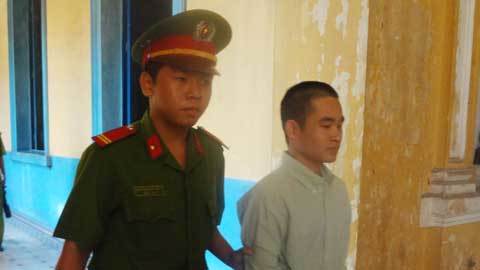 Nhậu say hiếp dâm em ruột bạn thân