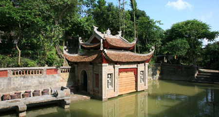 Toàn cảnh biệt thự của Mỹ Linh và phủ Thành Chương