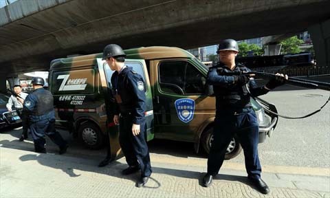 Xe chở tiền ngân hàng được bảo vệ thế nào?