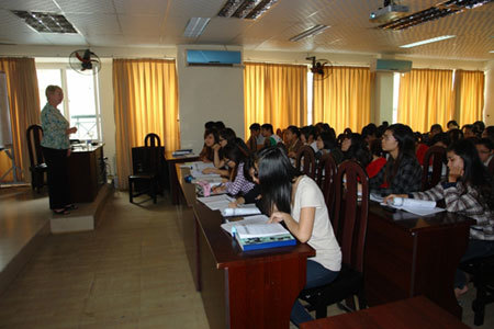 Hai thứ 'giết chết' động cơ làm việc của giảng viên