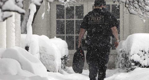 Giả làm điệp vụ CIA tuyển người đi cướp ngân hàng