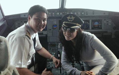 Cơ trưởng Vietnam Airlines thanh minh cho Lý Nhã Kỳ