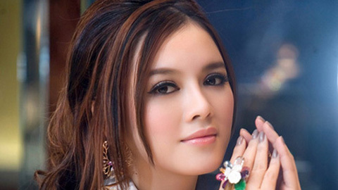 Ngắm nhà sang trọng của Lý Nhã Kỳ