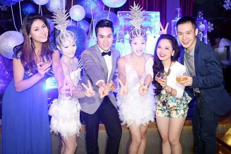 Phong cách dự tiệc thời thượng của giới trẻ