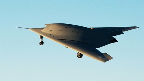 Máy bay không người lái của bốn 'ông lớn' đọ dáng