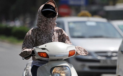 Nắng nóng đỉnh điểm đến 40 độ C