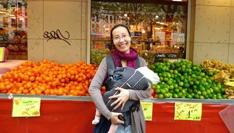 Mẹ Việt lấy chồng Tây chia sẻ bí quyết chăm con tuyệt vời