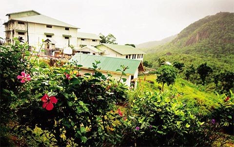 Thăm nhà tù giam cướp biển ở