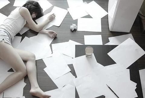 Tâm sự bà mẹ 15 tuổi 4 lần tự tử