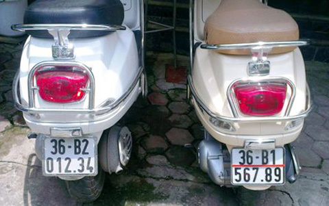 Xôn xao 2 chiếc Vespa có biển số “siêu khủng”