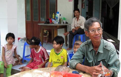 Ông thợ hồ bị 'cướp' tờ vé số trúng 1,5 tỷ?