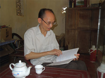 “Nhà báo xóm”