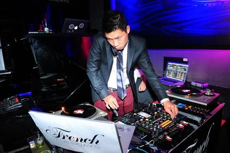 Âm nhạc điện tử hút hồn giới trẻ