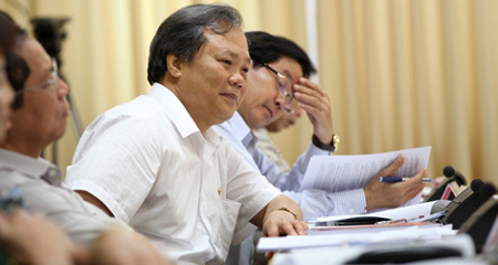 Trăn trở của người biên tập dự thảo Hiến pháp