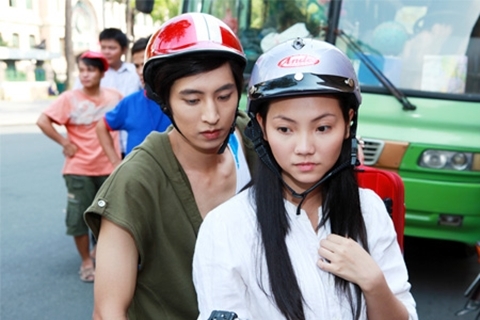 “Lọ Lem” dìm phim Việt xuống đáy nhảm mới