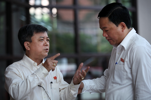 'Tôi sẽ nhận làm Luật Biểu tình'