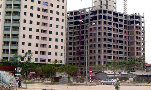 Giá dịch vụ chung cư ở Hà Nội tăng gấp bốn lần