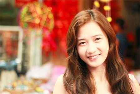 Hàng loạt hot girl dự thi tốt nghiệp