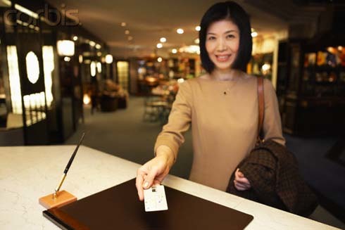 'Ẩn hoạ' nợ xấu từ thẻ tín dụng