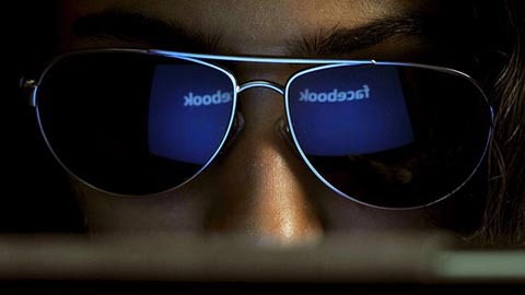 Google, Facebook nộp dữ liệu người dùng cho an ninh Mỹ