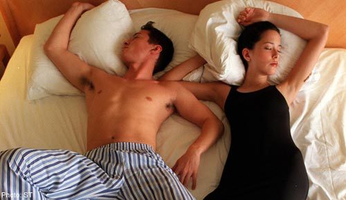 Vợ chồng 12 năm không 