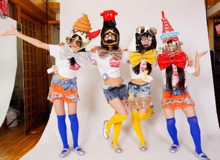 Chứng khoán càng tăng váy càng ngắn