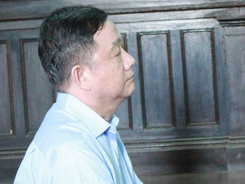 Đại gia gặp 'quả đắng' khi cặp kiều nữ