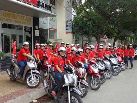 8.800 mũ bảo hiểm dành tặng khách hàng Techcombank