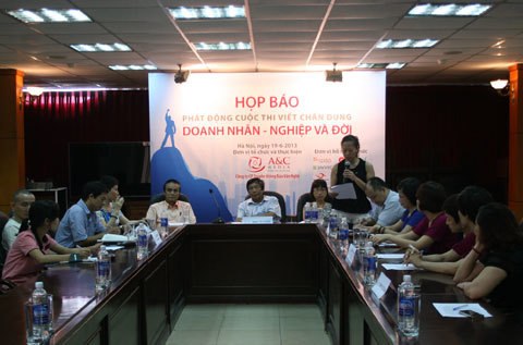 Thi viết chân dung “Doanh nhân – Nghiệp và đời”