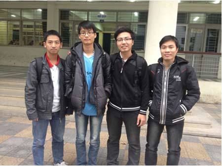 Vinh danh 9 Hiệp sĩ giao thông tháng 5