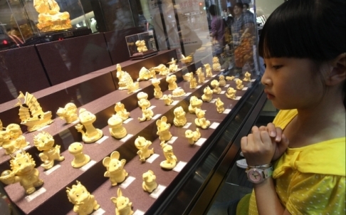 Dân Trung Quốc lên ngôi tiêu thụ vàng nhất thế giới