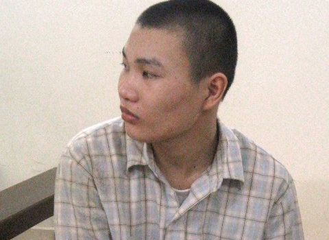 Bi kịch người mẹ chứng kiến cảnh con trai sát hại bố