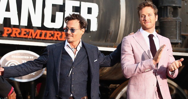 Johnny Depp tái xuất với bom tấn 250 triệu đô