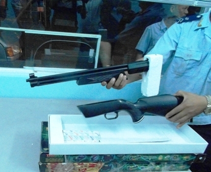 Bắt thuyền viên vụ chuyển súng lậu từ Indonesia về Sài Gòn