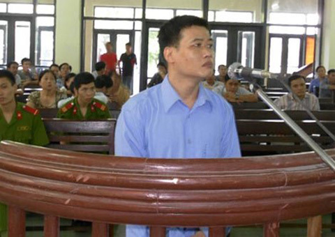 Xử vụ thiếu tá CSGT cưỡng bức nữ doanh nhân