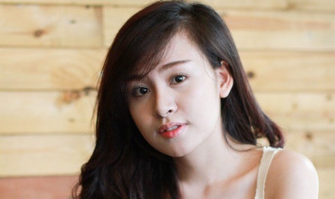 'Bà Tưng' lướt sóng truyền thông