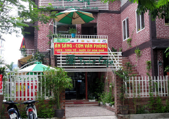 Phố ẩm thực từ những xác nhà bỏ hoang