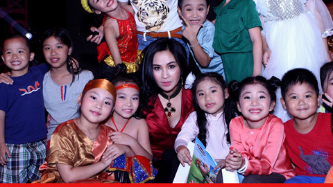 Thanh Lam làm giám khảo giọng hát nhí