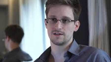 Snowden gửi đơn xin tị nạn tới hàng chục nước