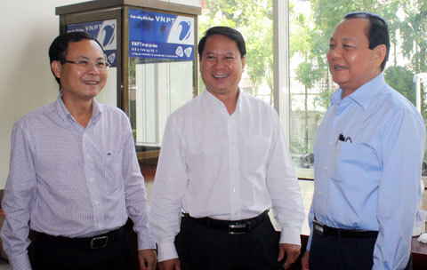 Khắc phục tình trạng chỉ thấy khuyết điểm người khác