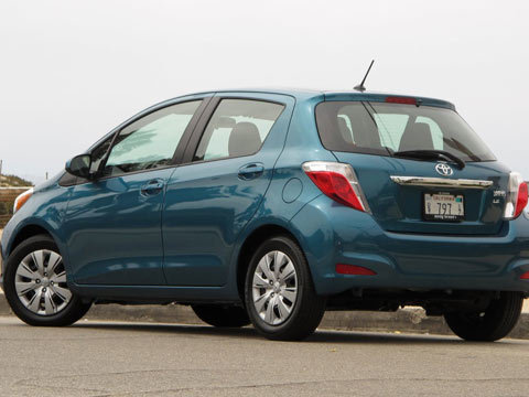 Toyota Yaris mắc lỗi nguy hiểm ở vô lăng