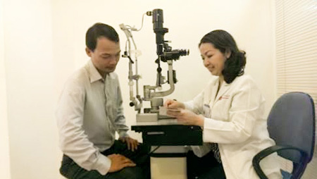Chăm sóc mắt trong tiết trời chuyển mùa